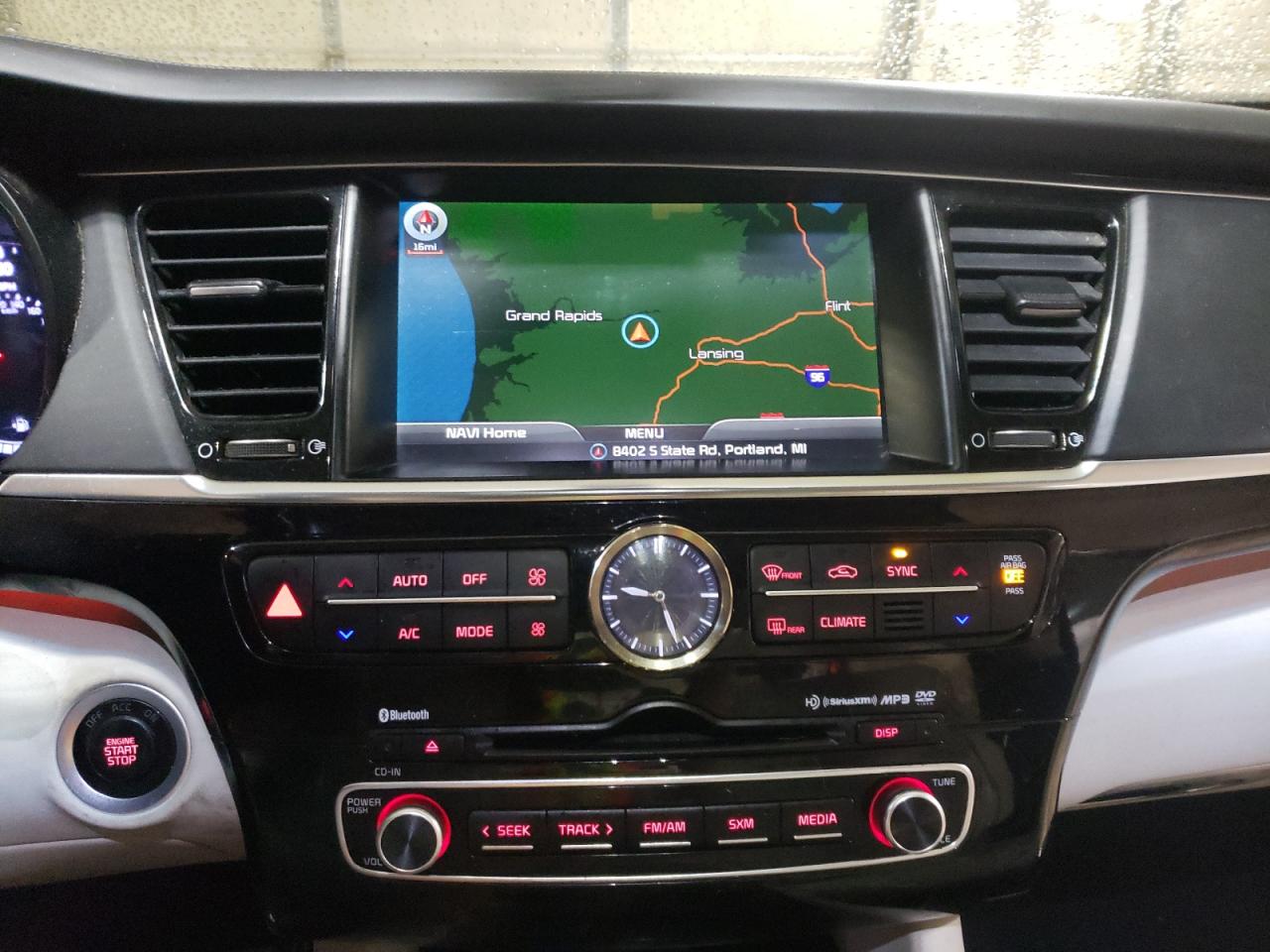 Фото 9 с аукциона – 2015 KIA K900 с VIN KNALW4D47F6023133