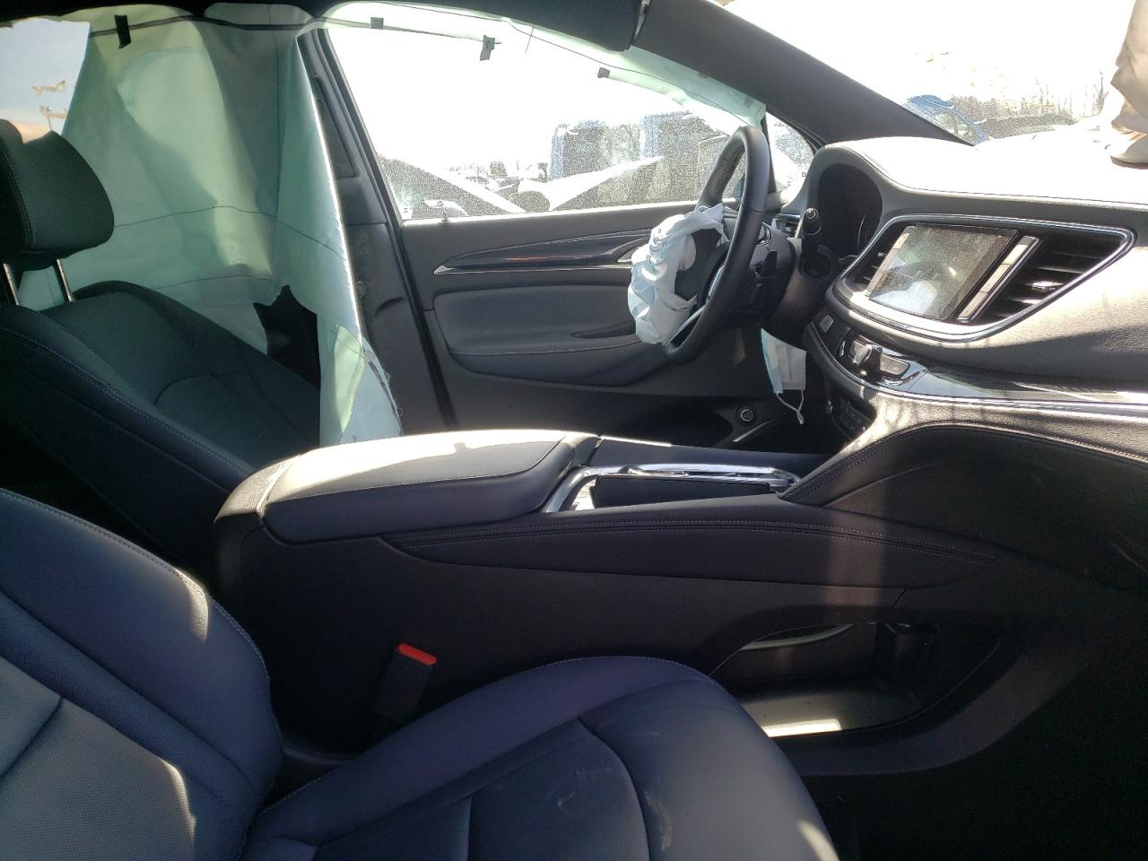 Photo 5 from auction – 2022 BUICK ENCLAVE PR with VIN 5GAEVBKWXNJ128558