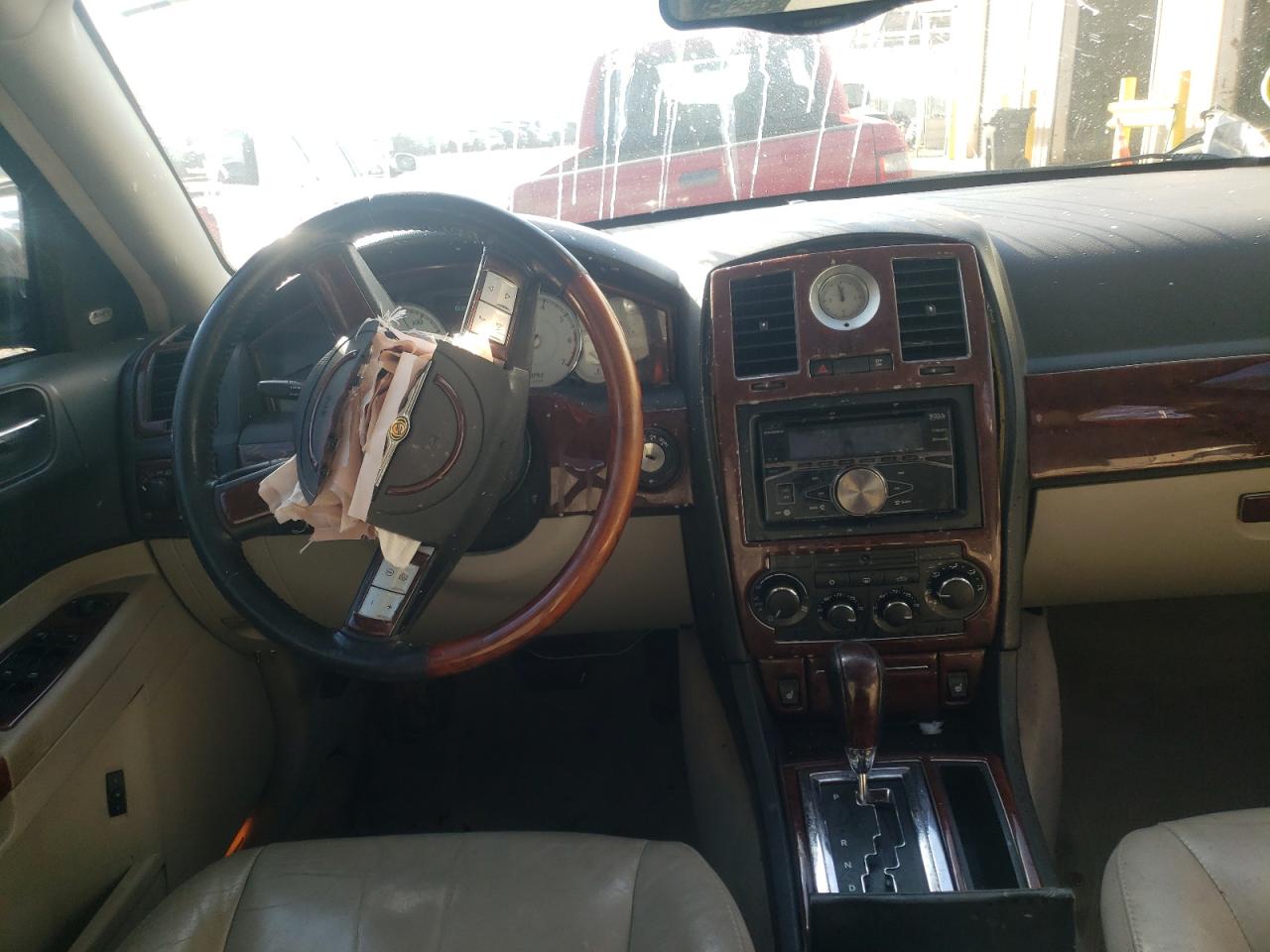 Photo 9 from auction – 2006 CHRYSLER 300C with VIN 2C3KA63H26H138643