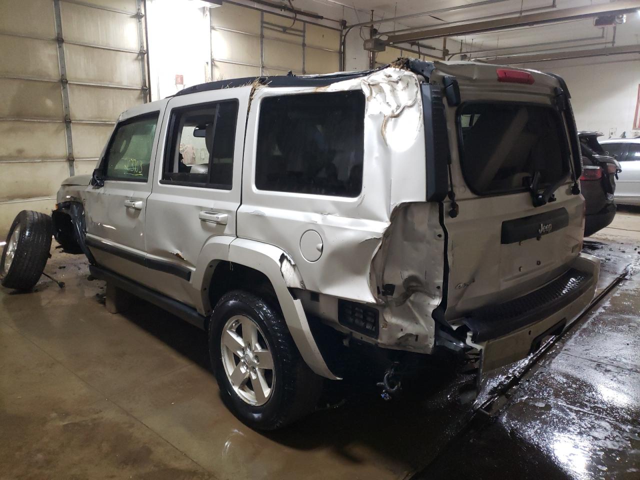 Photo 3 from auction – 2007 JEEP COMMANDER with VIN 1J8HG48P47C528648