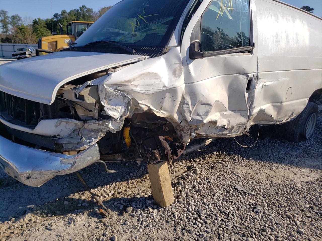 Photo 9 from auction – 2005 FORD ECONOLINE with VIN 1FTNS24W55HB25658