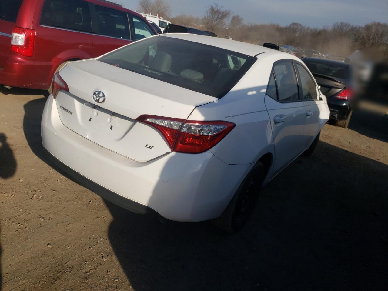 Photo 4 from auction – 2016 TOYOTA COROLLA 4 with VIN 5YFBURHE2GP474601