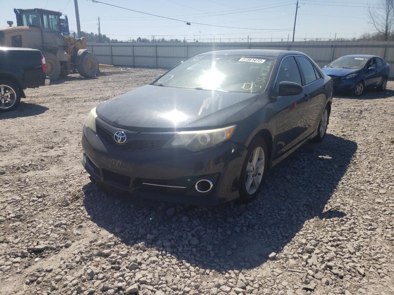 Photo 2 from auction – 2014 TOYOTA CAMRY L with VIN 4T1BF1FK6EU385310