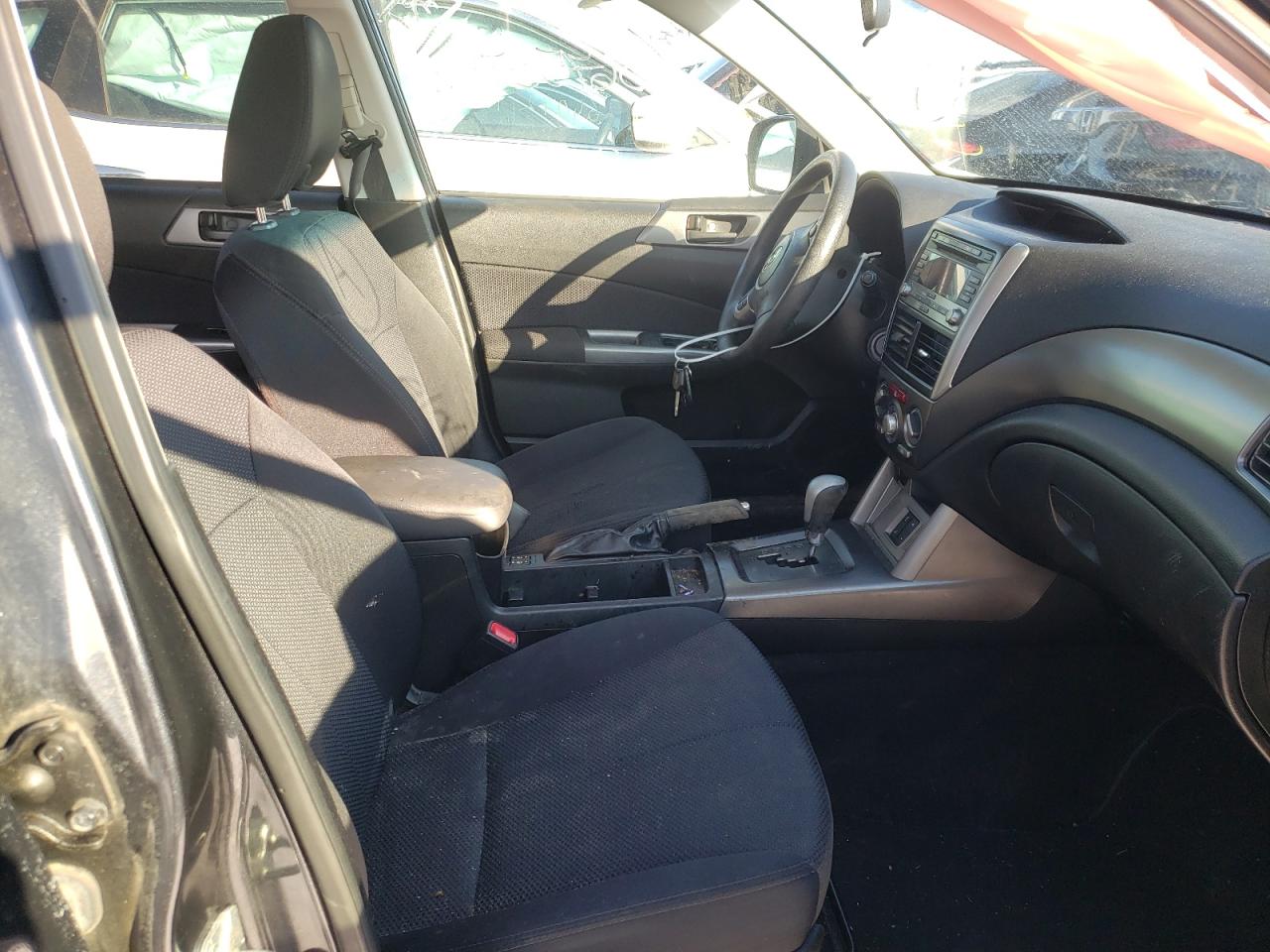 Photo 5 from auction – 2011 SUBARU FORESTER 2 with VIN JF2SHCBC7BH746106