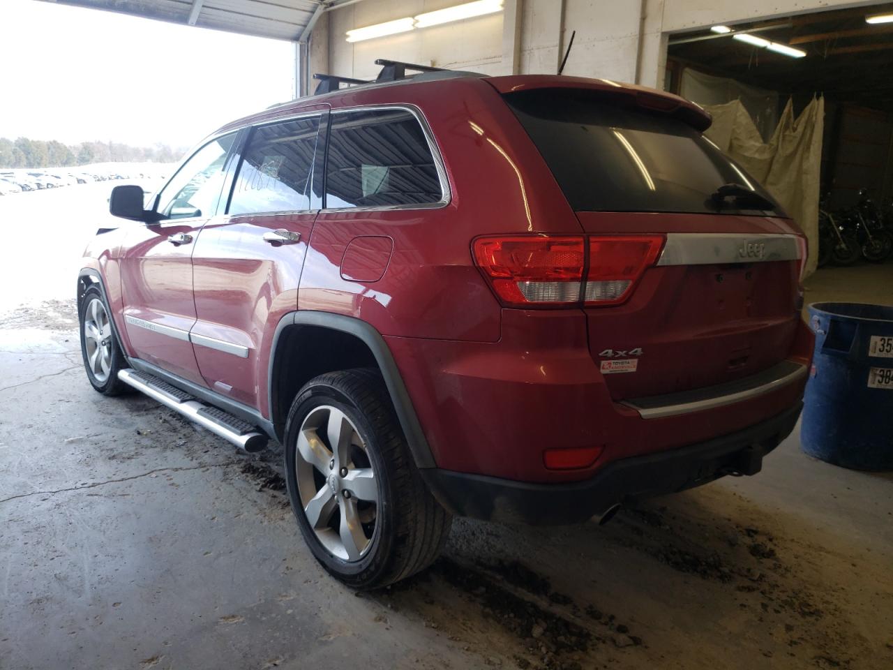 Photo 3 from auction – 2011 JEEP GRAND CHER with VIN 1J4RR5GT0BC631501