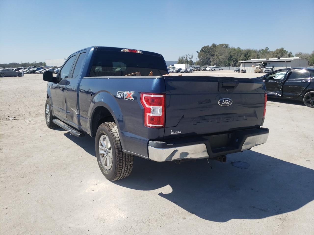 Photo 3 from auction – 2018 FORD F150 SUPER with VIN 1FTEX1C53JFE07937