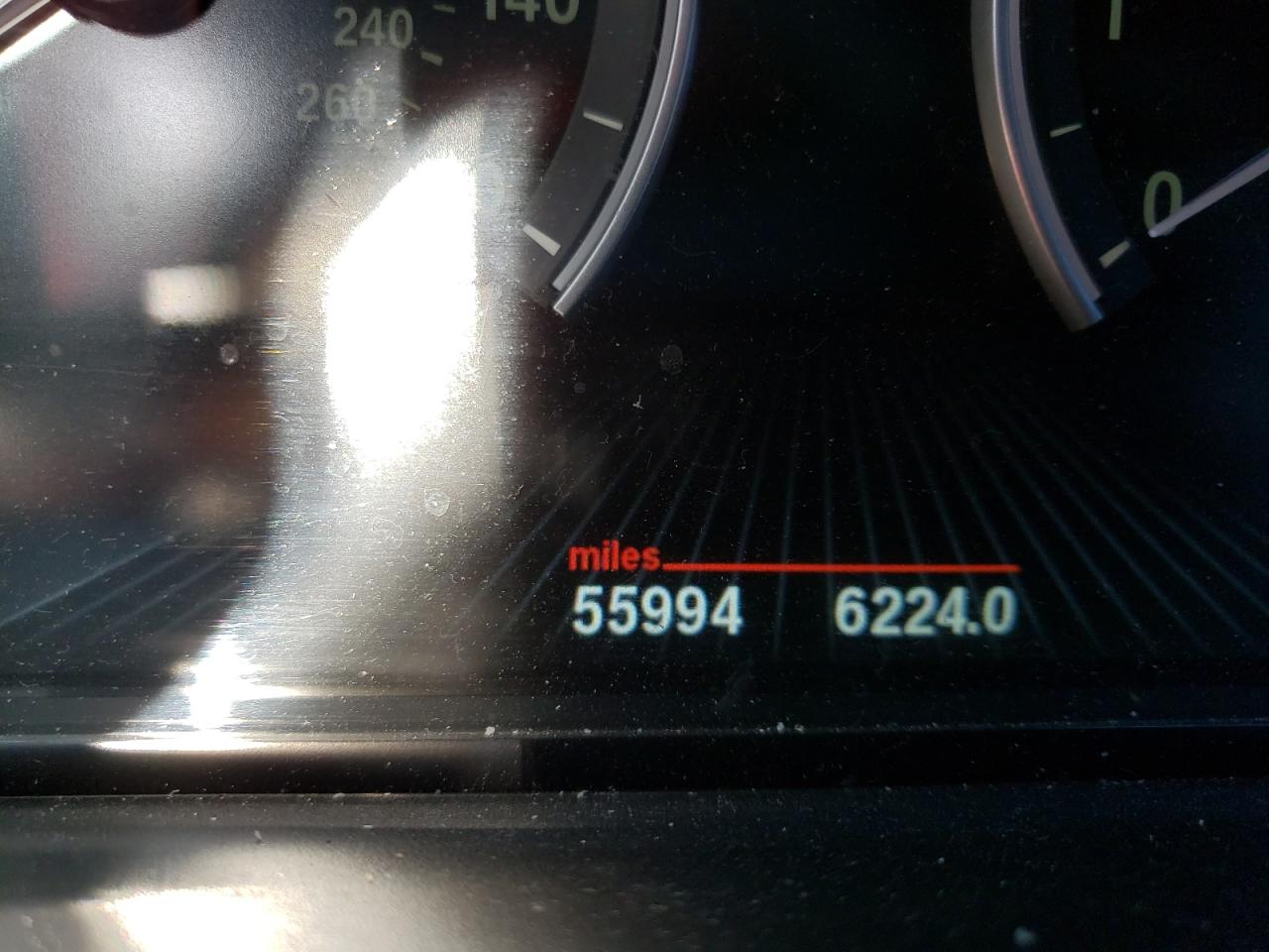 صورة رقم 8 من المزاد - 2014 BMW 550 IGT مع VIN WBA5M6C53ED086017