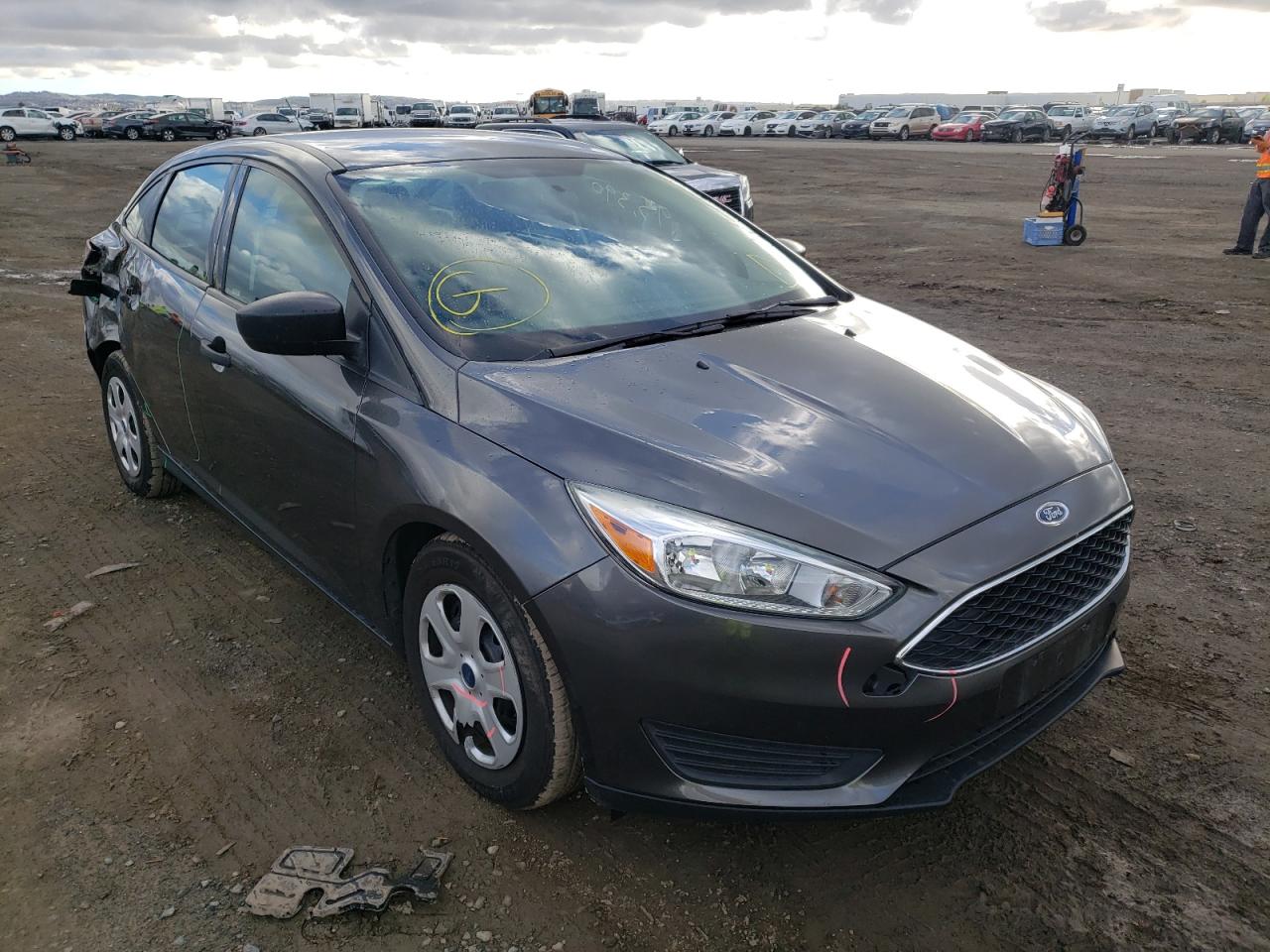 FORD FOCUS S 2017 with VIN 1FADP3E22HL325628 - Photo from auction