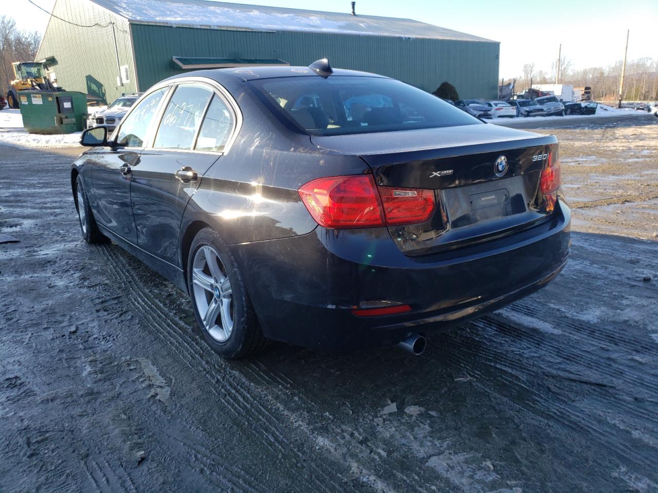 Photo 3 from auction – 2014 BMW 320 I XDRI with VIN WBA3C3G58ENS70642