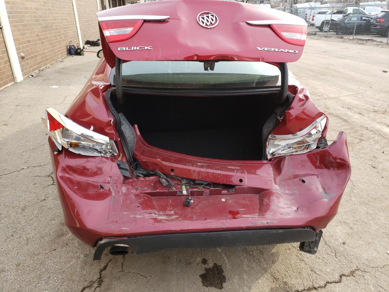 Photo 9 from auction – 2016 BUICK VERANO with VIN 1G4PS5SK7G4119862