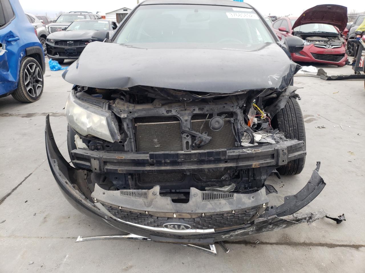 Photo 9 from auction – 2013 KIA FORTE EX with VIN KNAFU4A26D5666808