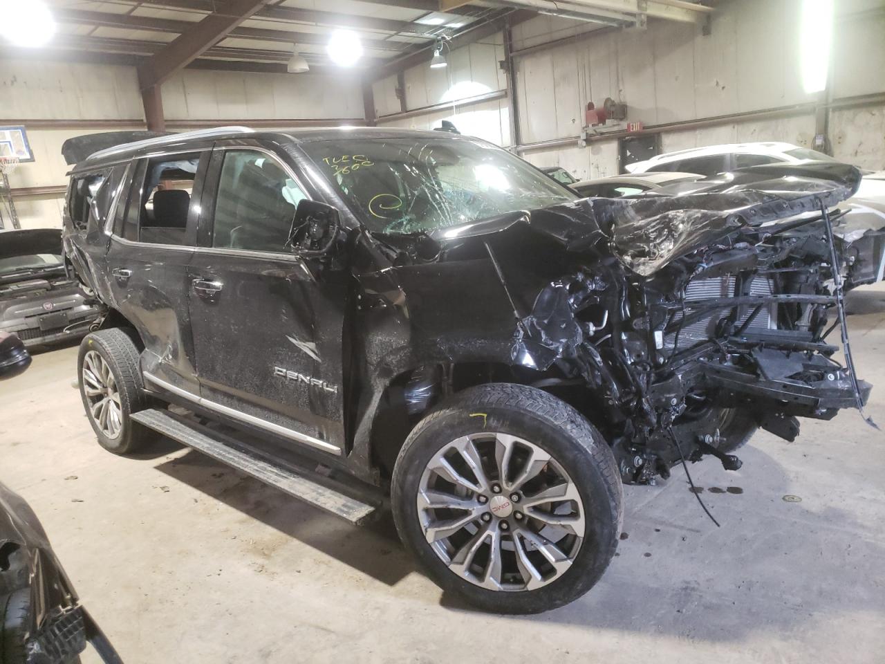 GMC YUKON DENA 2021 with VIN 1GKS2DKLXMR109380 - Photo from auction