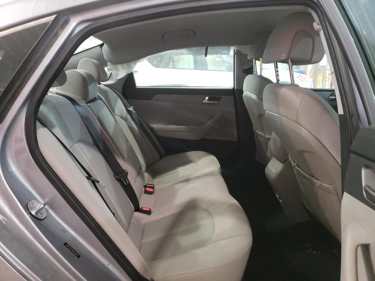 Photo 6 from auction – 2017 HYUNDAI SONATA SE with VIN 5NPE24AFXHH528248