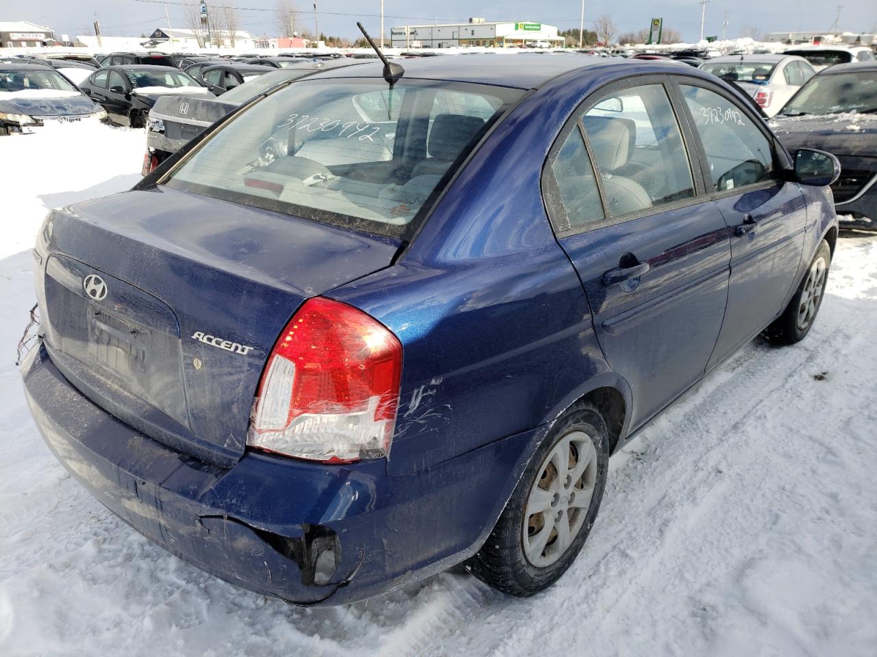 Photo 4 from auction – 2011 HYUNDAI ACCENT GLS with VIN KMHCN4BC7BU618274