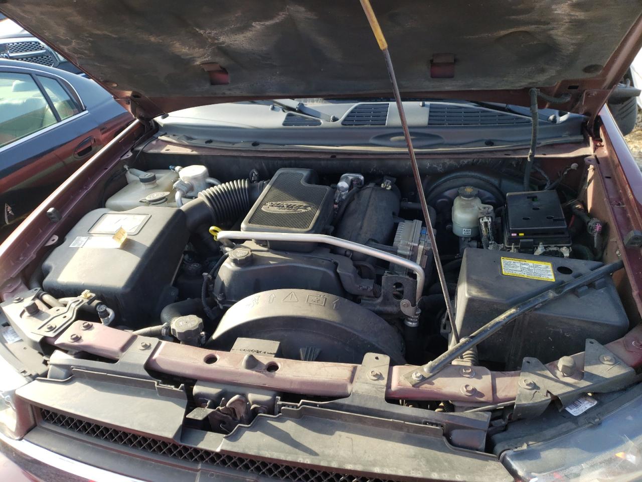 Photo 7 from auction – 2004 CHEVROLET TRAILBLAZE with VIN 1GNDS13S842392211