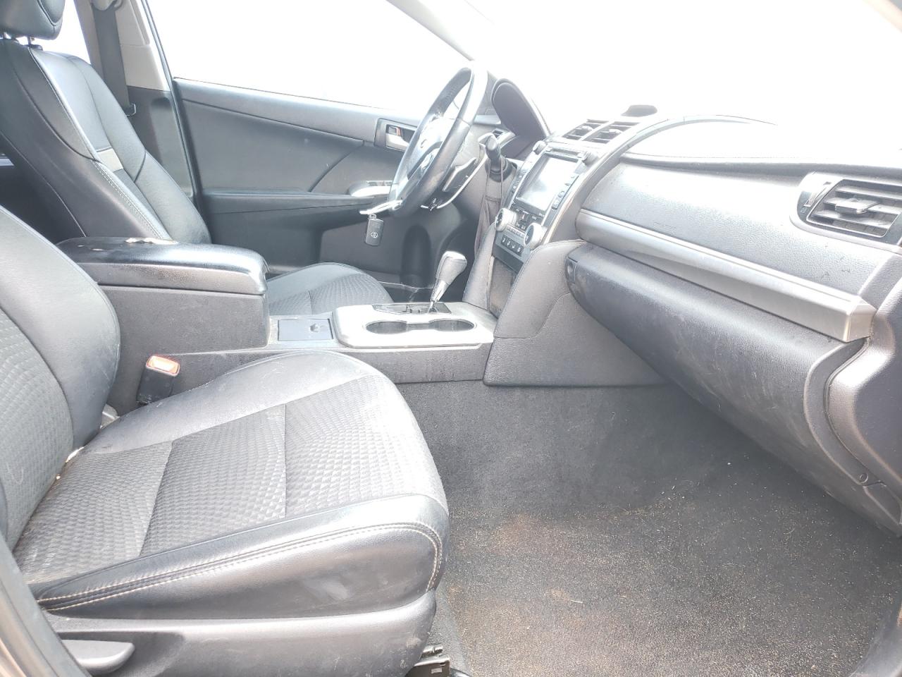 Photo 5 from auction – 2014 TOYOTA CAMRY L with VIN 4T1BF1FK7EU866389