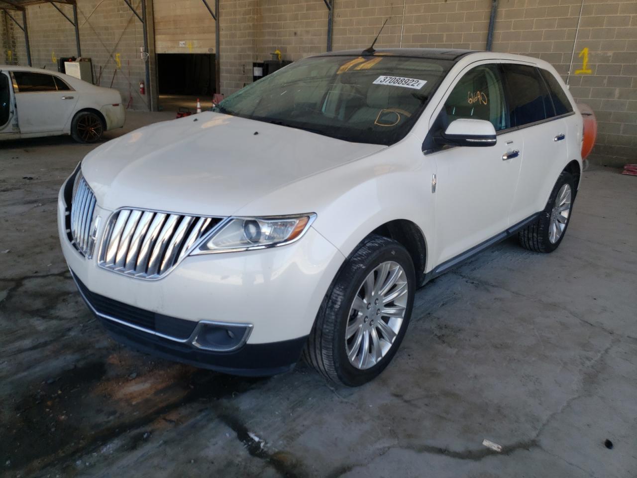 Photo 2 from auction – 2014 LINCOLN MKX with VIN 2LMDJ6JK7EBL20097