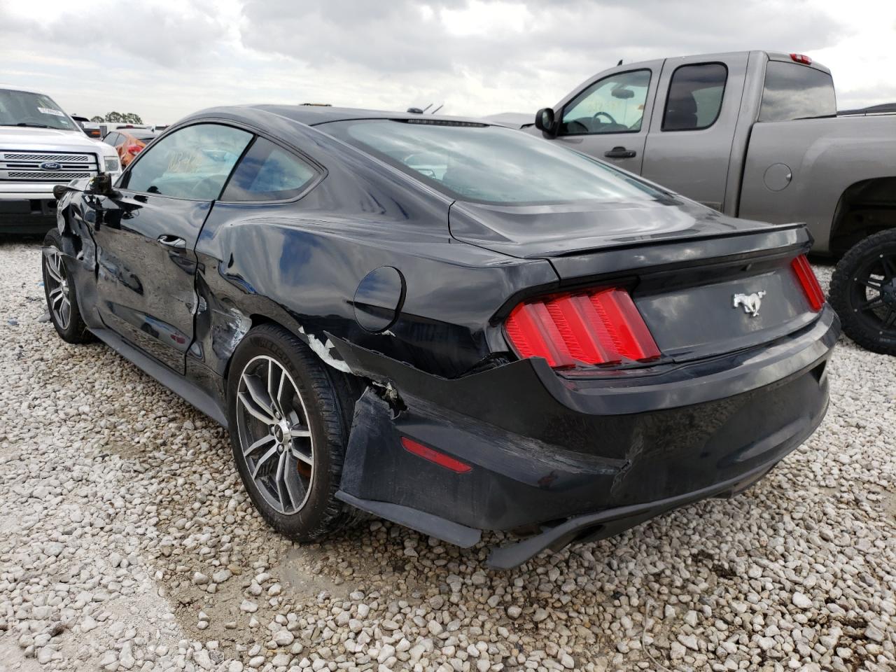 Photo 3 from auction – 2016 FORD MUSTANG with VIN 1FA6P8TH9G5227423