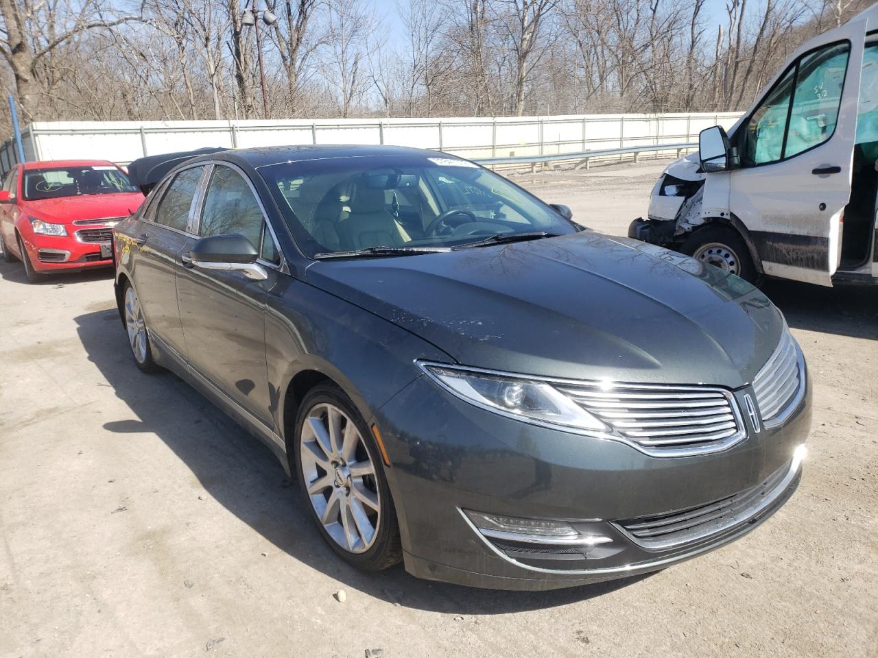 LINCOLN MKZ 2015 with VIN 3LN6L2J95FR607199 - Photo from auction