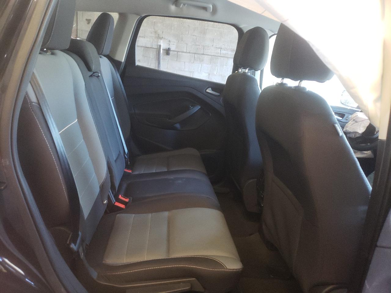 Photo 6 from auction – 2014 FORD ESCAPE SE with VIN 1FMCU9G90EUD78454