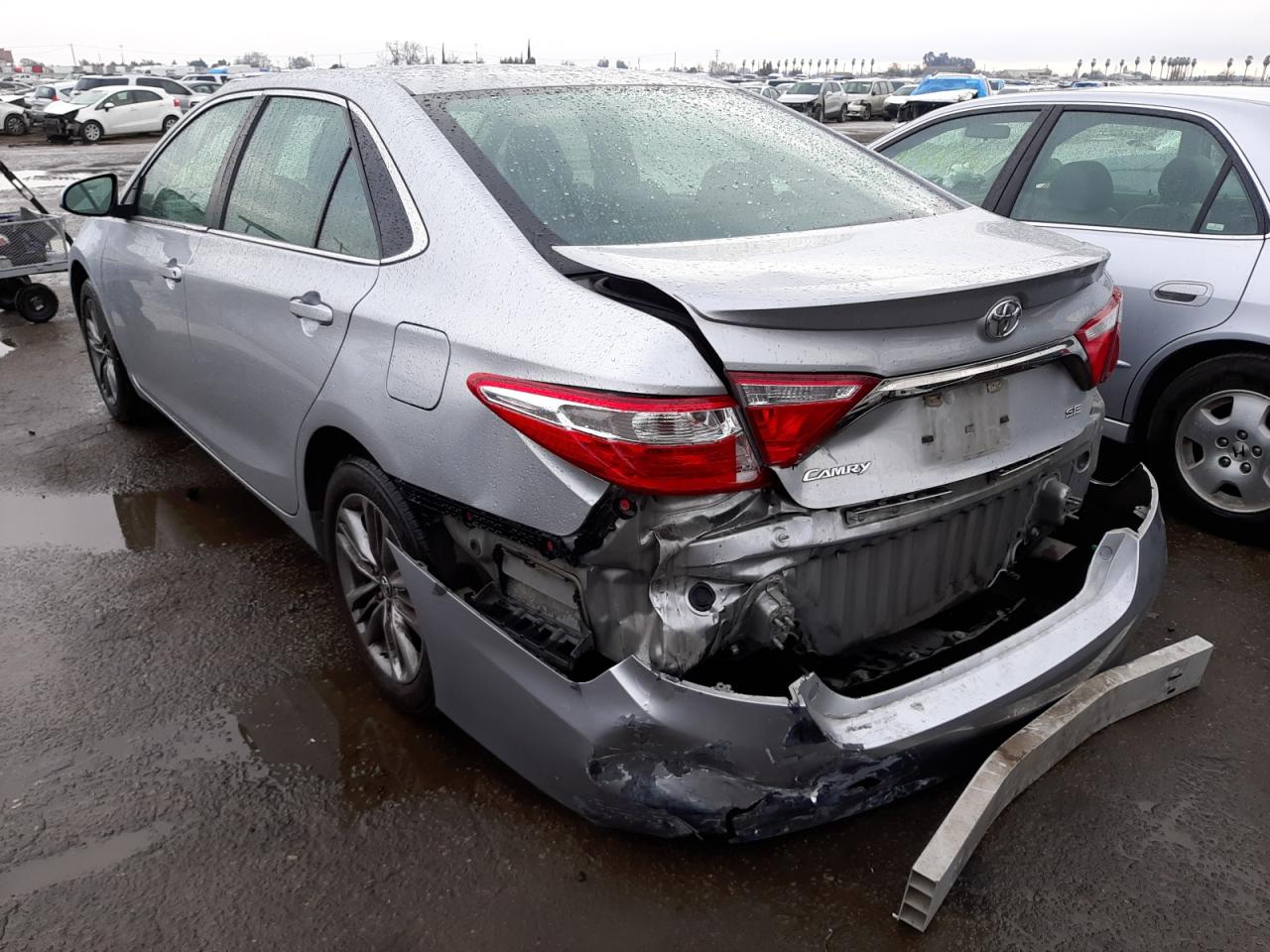 Photo 3 from auction – 2017 TOYOTA CAMRY LE with VIN 4T1BF1FK6HU396814