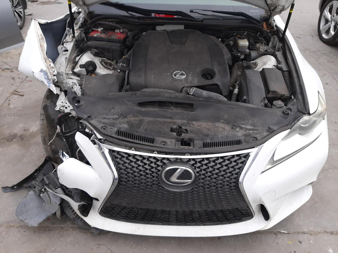 Photo 7 from auction – 2014 LEXUS IS 250 with VIN JTHCF1D2XE5009035