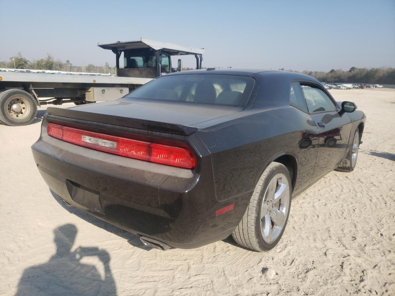 Photo 4 from auction – 2013 DODGE CHALLENGER with VIN 2C3CDYAG0DH649430