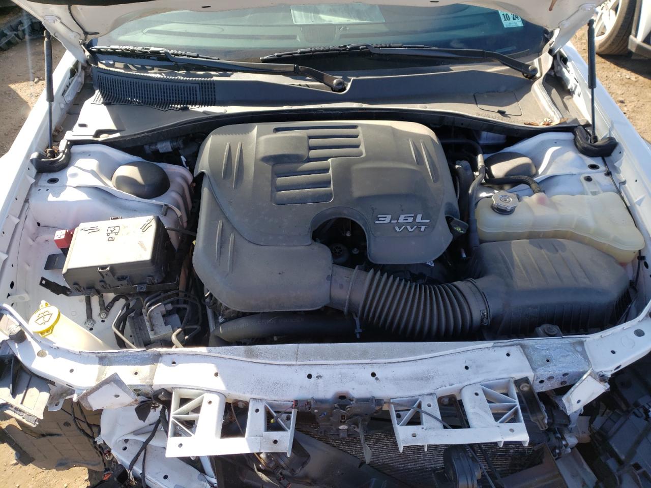Photo 7 from auction – 2019 CHRYSLER 300 S with VIN 2C3CCAGG5KH634422