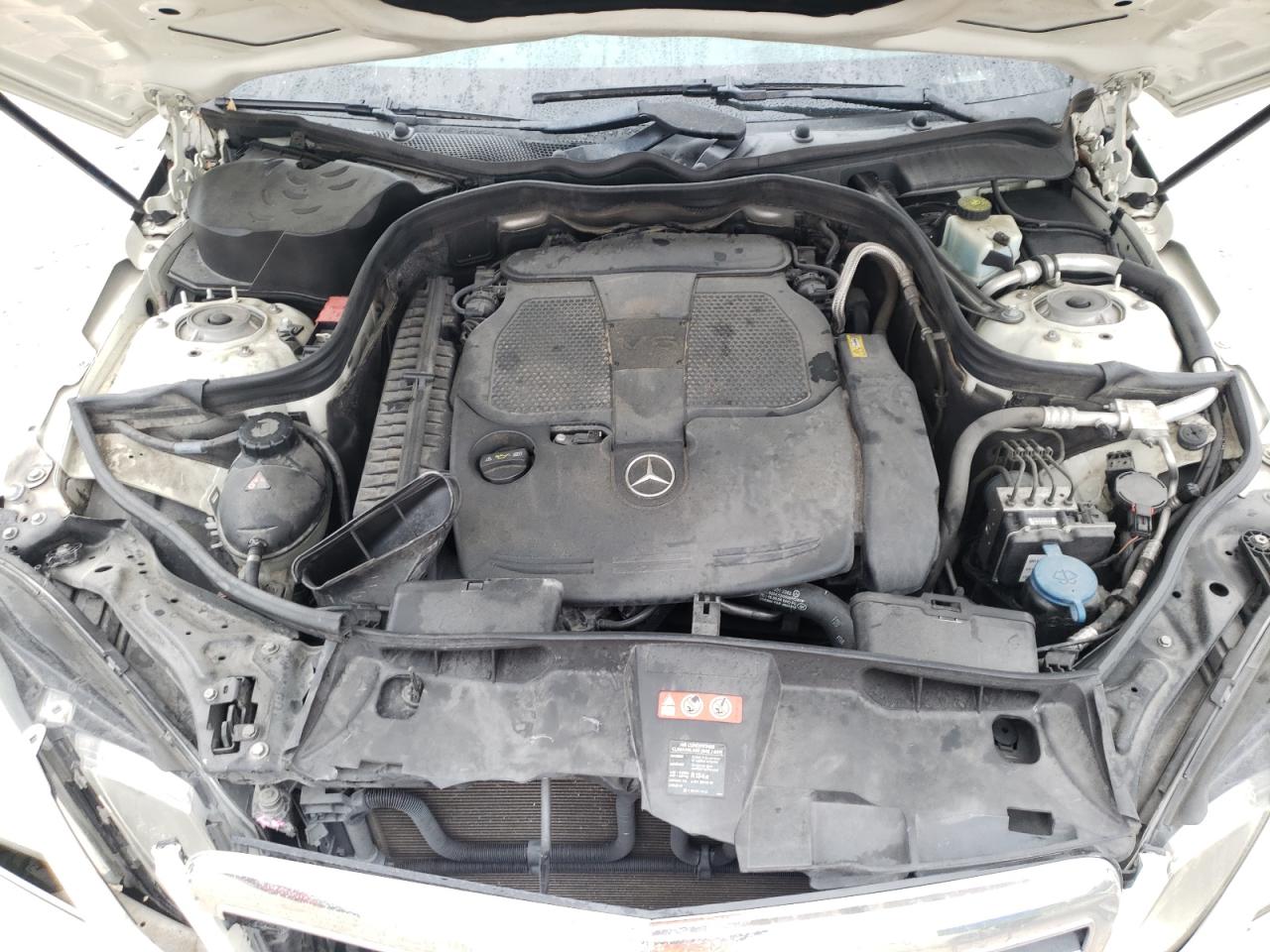 Photo 7 from auction – 2012 MERCEDES-BENZ E 350 with VIN WDDHF5KB2CA642186