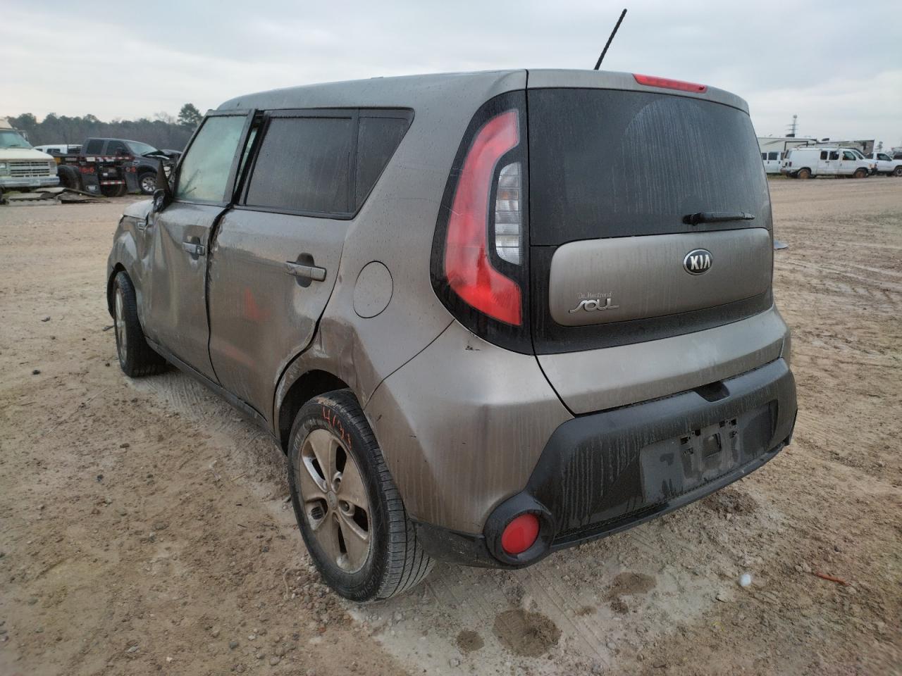 Photo 3 from auction – 2015 KIA SOUL with VIN KNDJN2A26F7223483