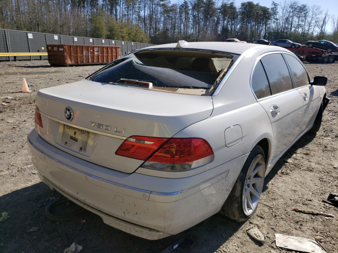 صورة رقم 4 من المزاد - 2007 BMW 750 مع VIN WBAHN83527DT69128