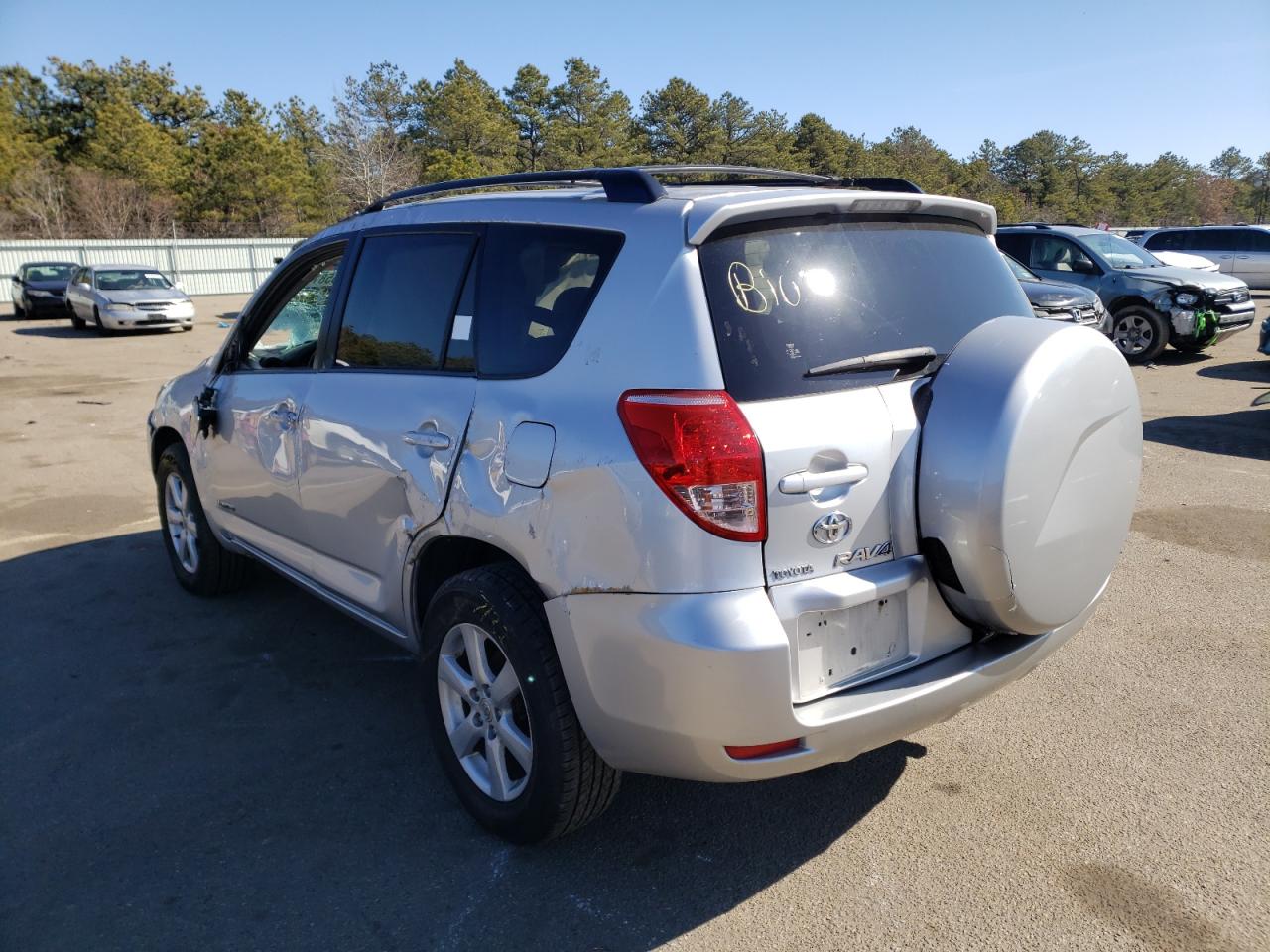 Photo 3 from auction – 2007 TOYOTA RAV4 LIMIT with VIN JTMBD31V676037666