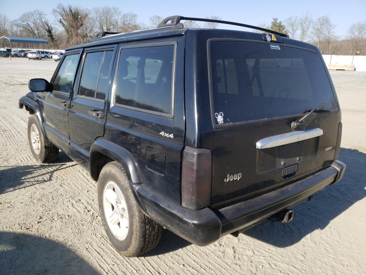 Photo 3 from auction – 2000 JEEP CHEROKEE L with VIN 1J4FF68S1YL233391