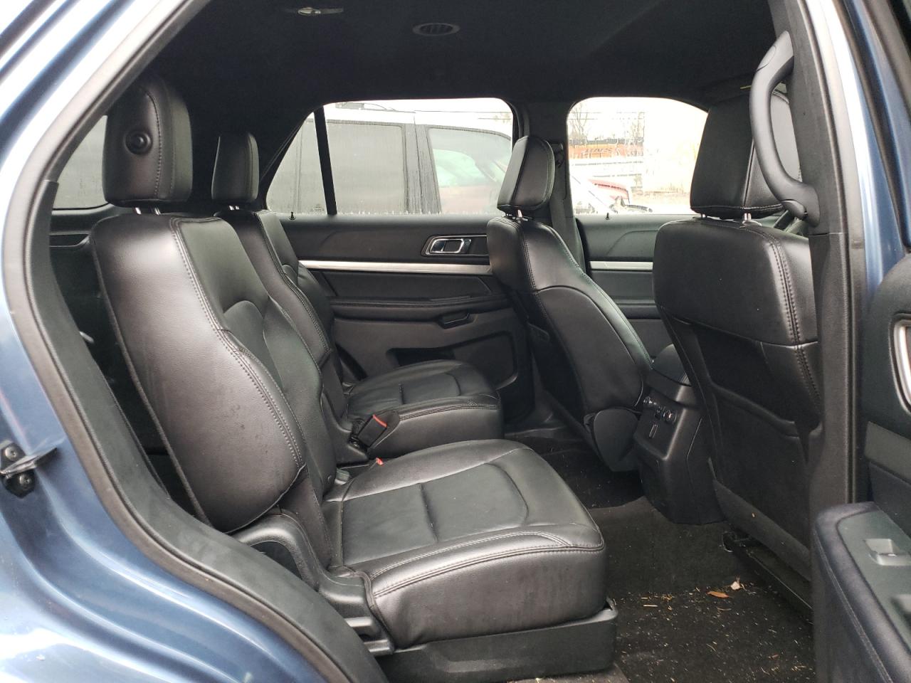 Photo 6 from auction – 2018 FORD EXPLORER X with VIN 1FM5K7D88JGB84844