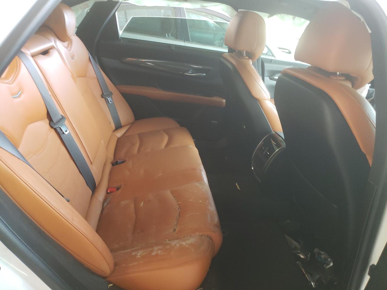 Photo 6 from auction – 2016 CADILLAC CT6 PREMIU with VIN 1G6KF5RS3GU167208