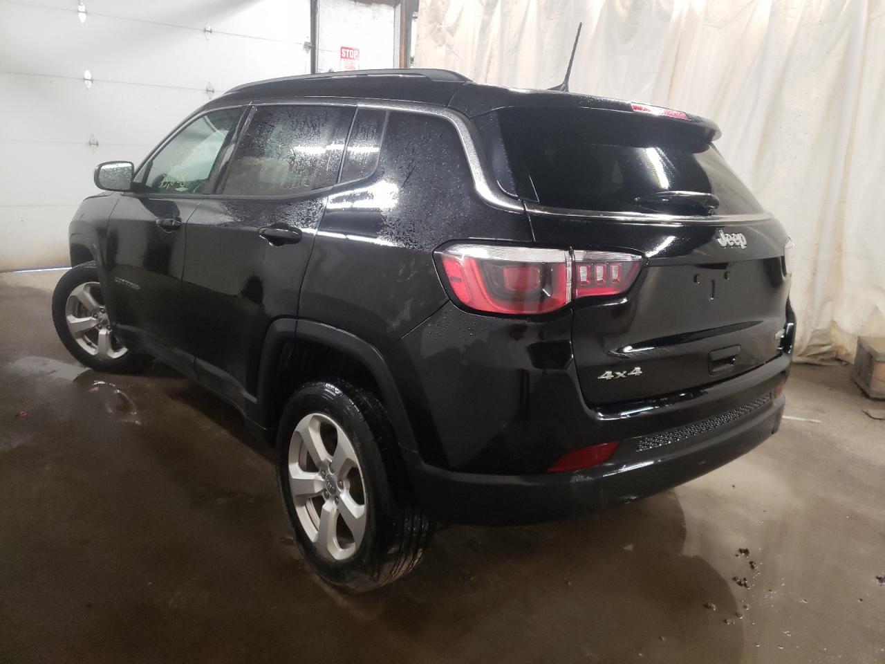 Photo 3 from auction – 2019 JEEP COMPASS LA with VIN 3C4NJDBB2KT847701
