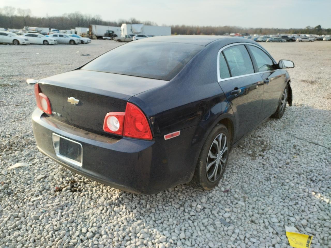 Photo 4 from auction – 2010 CHEVROLET MALIBU LS with VIN 1G1ZA5EB5AF104440