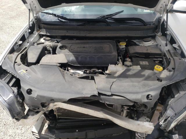 Photo 7 from auction – 2019 JEEP CHEROKEE L with VIN 1C4PJLCBXKD370927