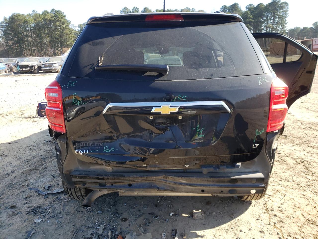 Photo 9 from auction – 2017 CHEVROLET EQUINOX LT with VIN 2GNALCEK9H1573445
