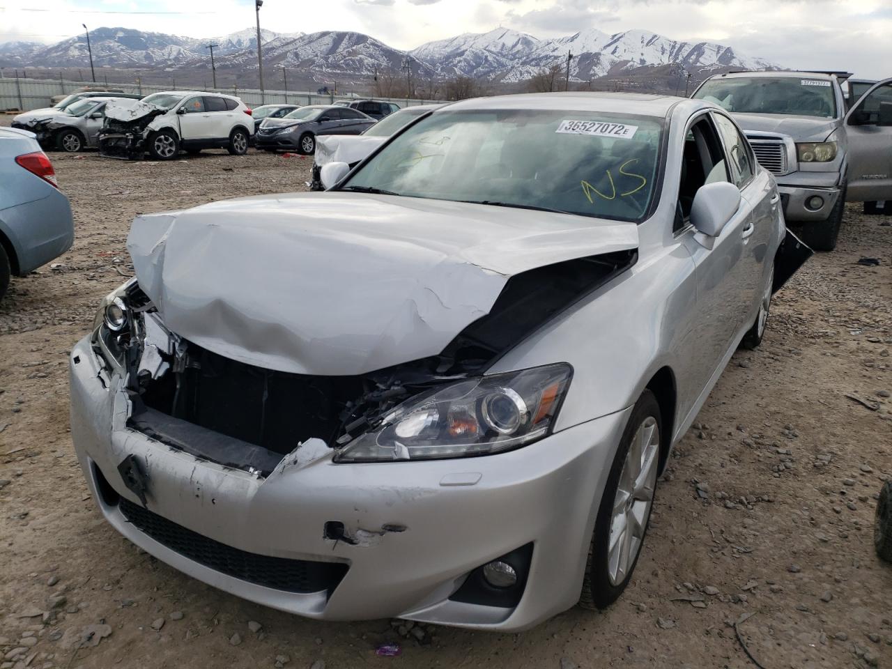 Photo 2 from auction – 2012 LEXUS IS 350 with VIN JTHCE5C20C5002393