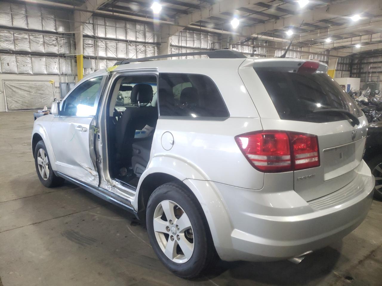 Photo 3 from auction – 2010 DODGE JOURNEY SX with VIN 3D4PG5FV7AT151077