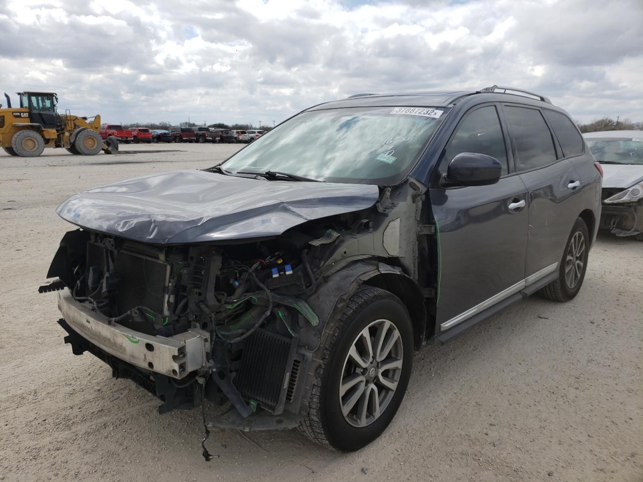Photo 2 from auction – 2014 NISSAN PATHFINDER with VIN 5N1AR2MNXEC626488