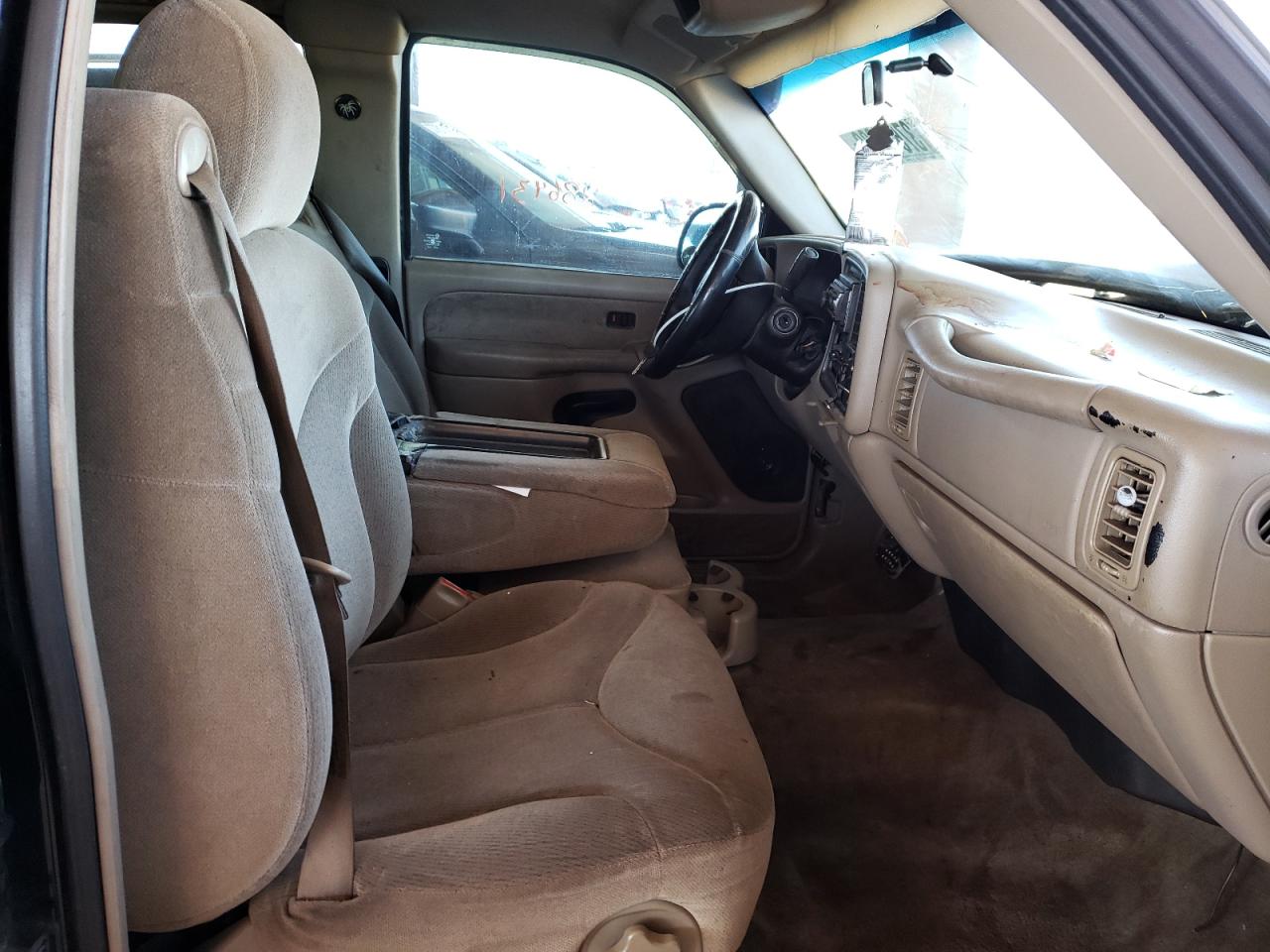 Photo 5 from auction – 2001 GMC NEW SIERRA with VIN 2GTEC19VX11333538