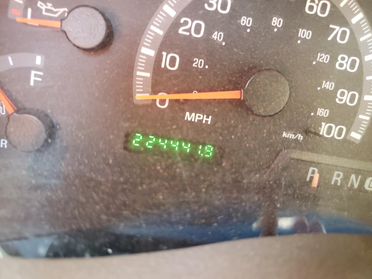 Photo 8 from auction – 2003 FORD F150 with VIN 1FTRW07693KD61770