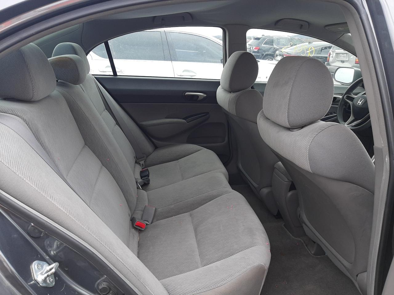 Photo 6 from auction – 2011 HONDA CIVIC LX with VIN 2HGFA1F53BH527837
