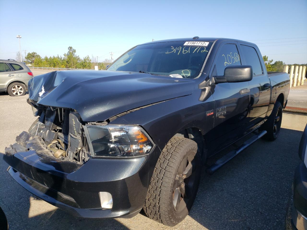 Photo 2 from auction – 2015 RAM 1500 ST with VIN 3C6RR7KT1FG676014