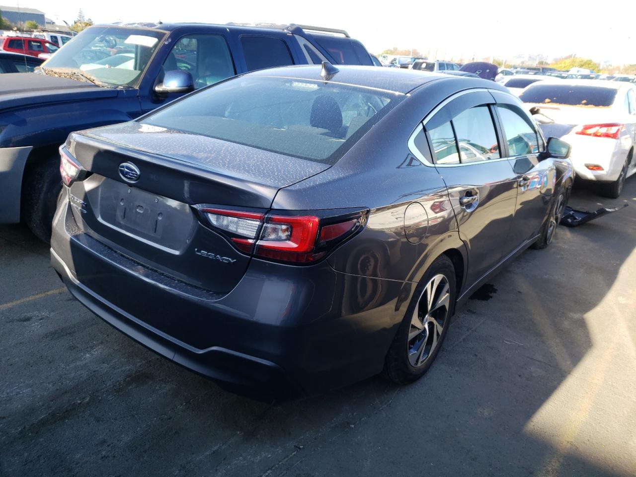 Photo 4 from auction – 2020 SUBARU LEGACY PRE with VIN 4S3BWAC63L3017276