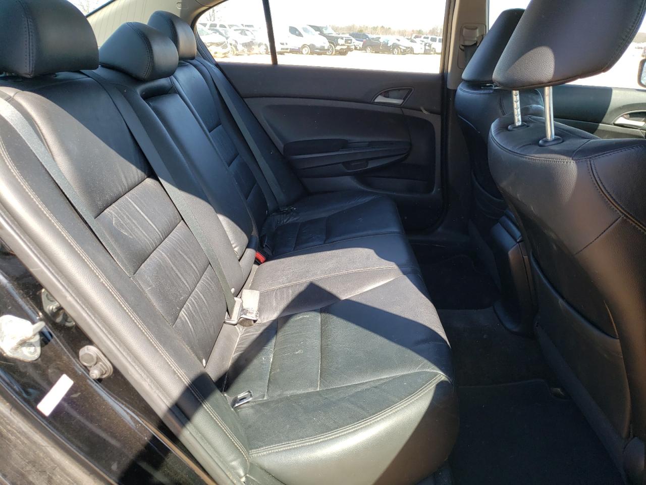 Photo 6 from auction – 2011 HONDA ACCORD se with VIN 1HGCP2F68BA158150