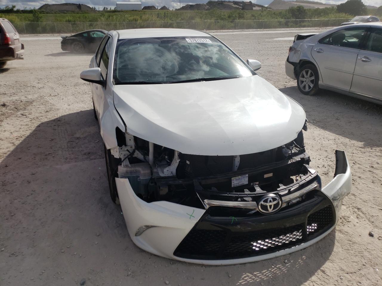 Photo 9 from auction – 2016 TOYOTA CAMRY LE with VIN 4T1BF1FK1GU162238
