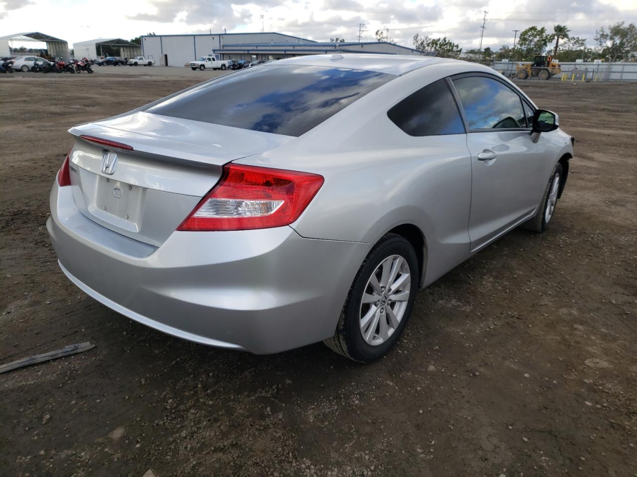 Photo 4 from auction – 2012 HONDA CIVIC EX with VIN 2HGFG3B84CH523968
